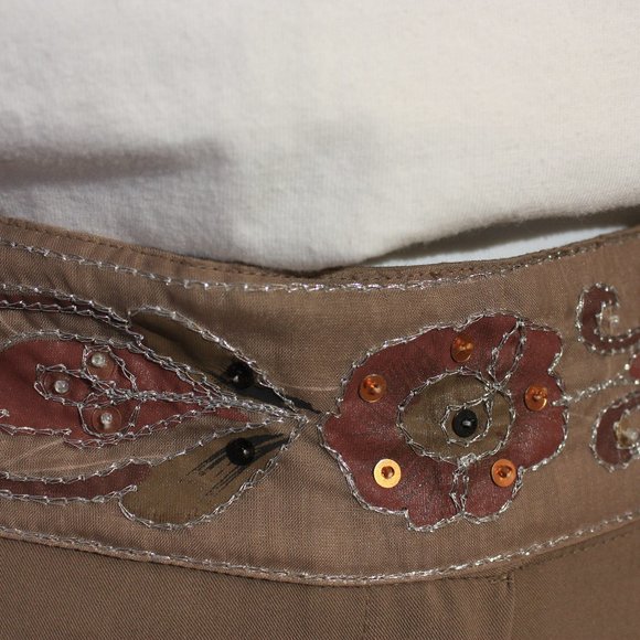 Pretty Girl NY, pants, embroidered waist, SZ 7/8 - Picture 3 of 4